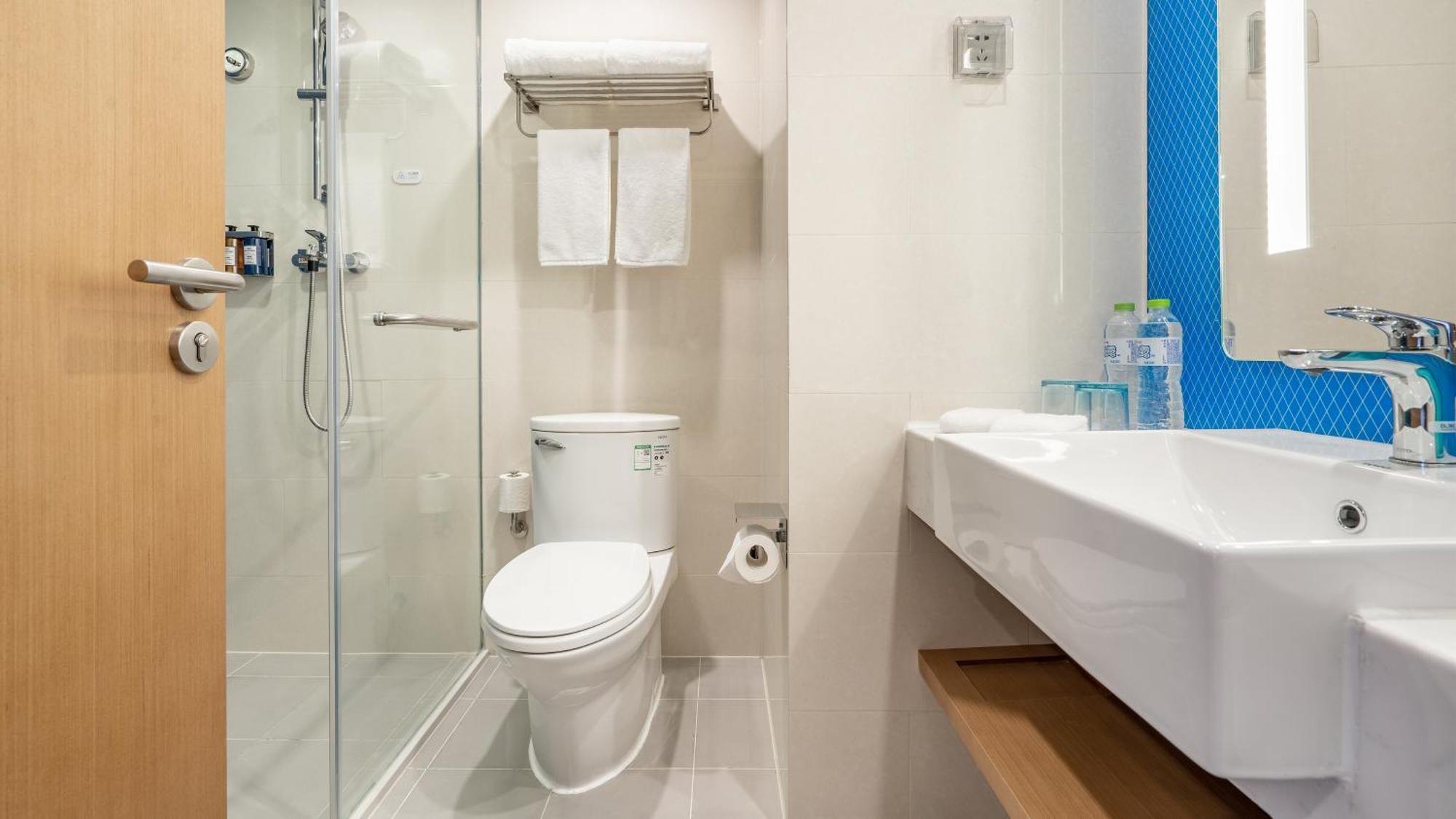 Holiday Inn Express Qingdao City Center By Ihg 외부 사진