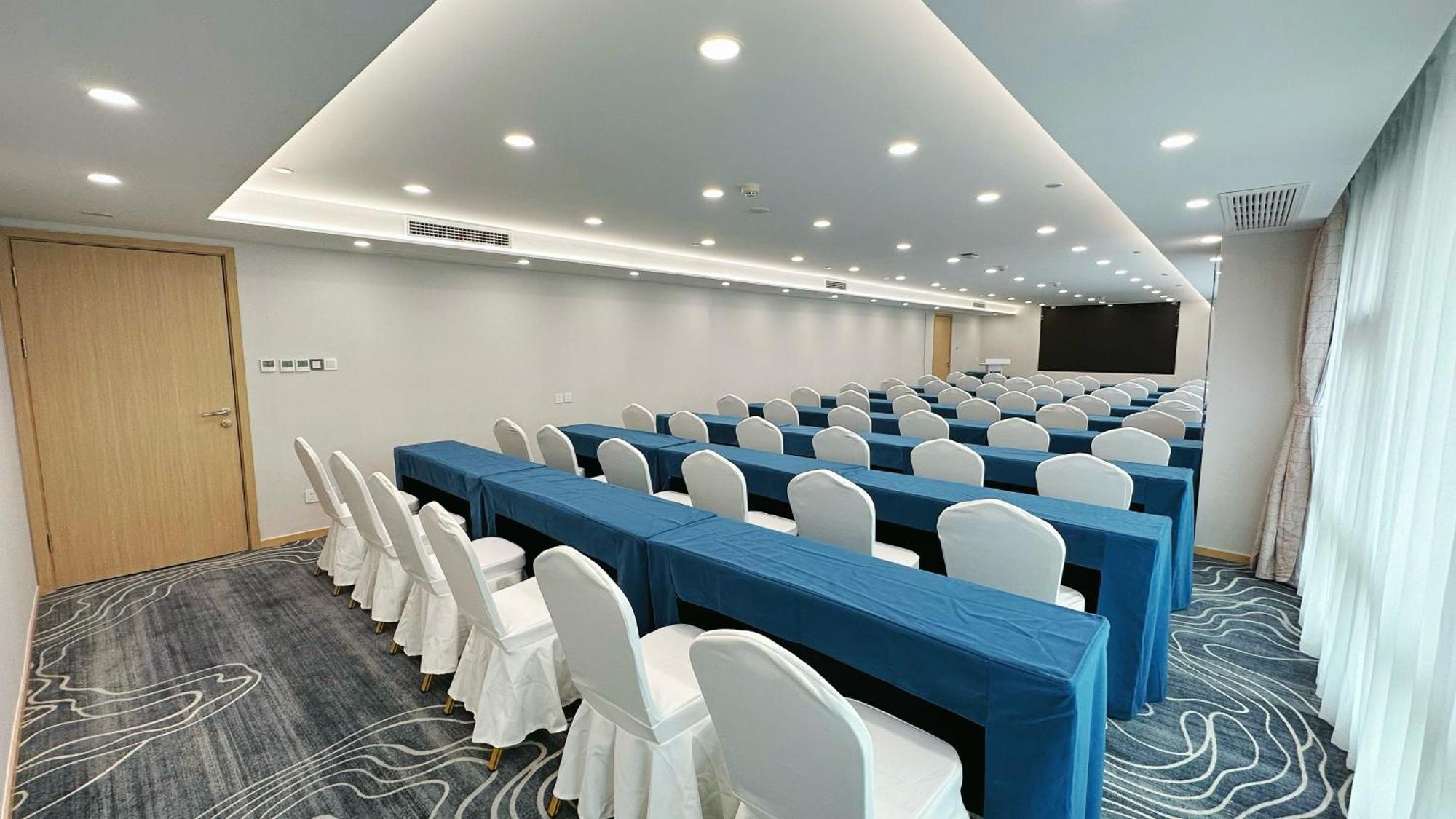 Holiday Inn Express Qingdao City Center, An Ihg Hotel 외부 사진