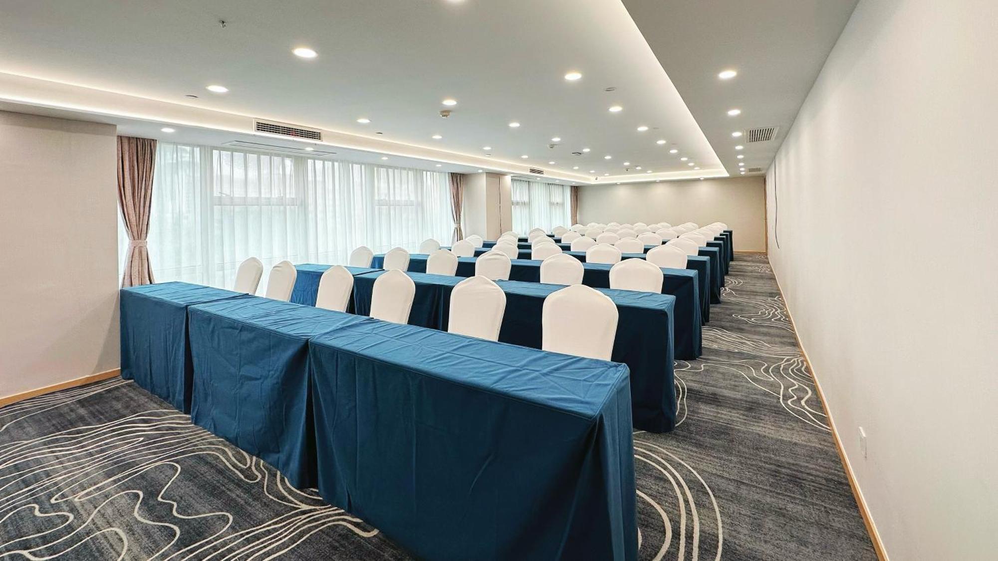 Holiday Inn Express Qingdao City Center By Ihg 외부 사진